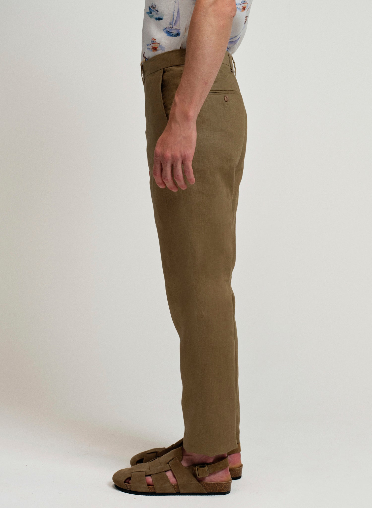 Pantalón Básico Slim Fit Coffe